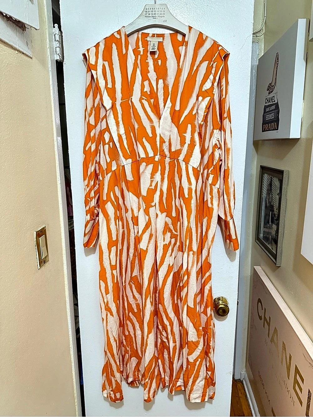 H&M Orange Cream Abstract Print Flowy Maxi Dress Size L - Picture 2 of 16